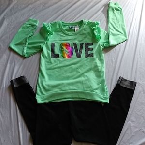 New Girl's Stretch Pants Jogging Set with "Love"
